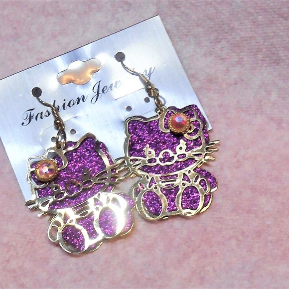 Hello Kitty Layered Earrings - Picture 8 of 14